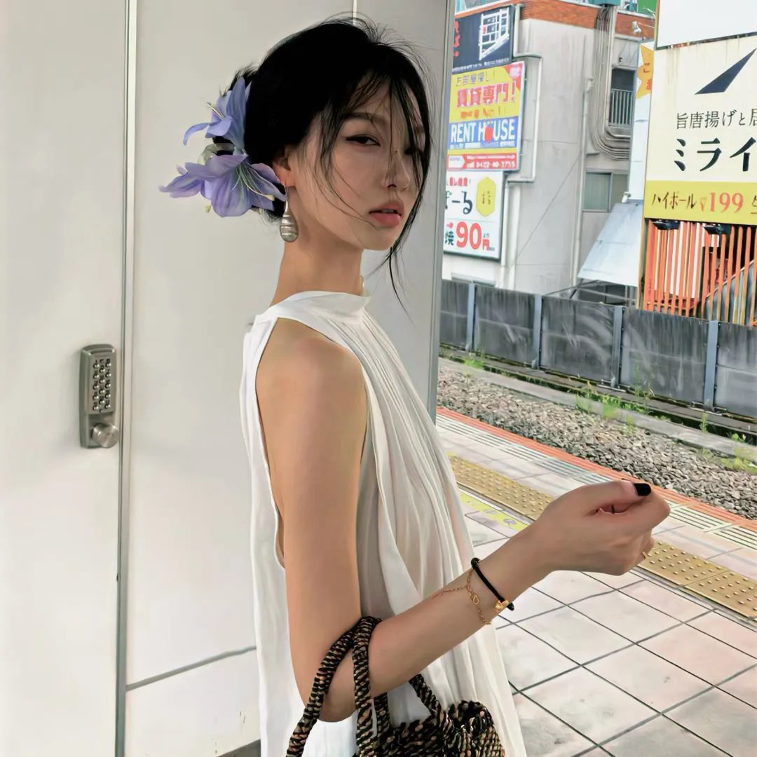 小太阳达芬妮 在线观看封面