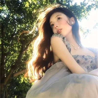 邪神与厨二病少女 在线观看封面